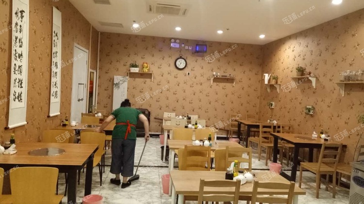 东城建国门内北京站东街73㎡火锅店转让,个人照可过户,可餐饮