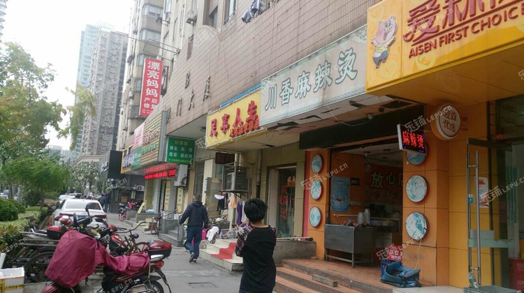 普陀长寿路澳门路130㎡足浴/按摩店转让,个人照可用