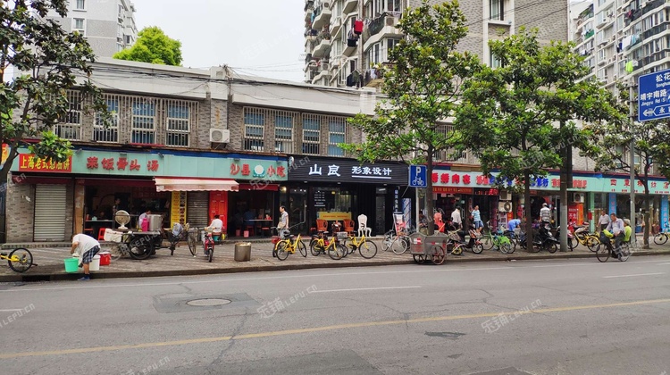 杨浦控江路双阳路70㎡美发店转让,个人照可用,可明火,可餐饮