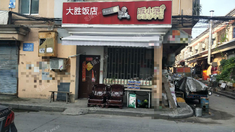 浦东曹路上川路50㎡小吃快餐店转让,个人照可用,可明火,可餐饮