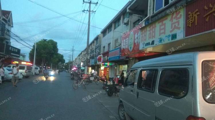 浦东老港镇良欣路40㎡杂货店转让,可办照