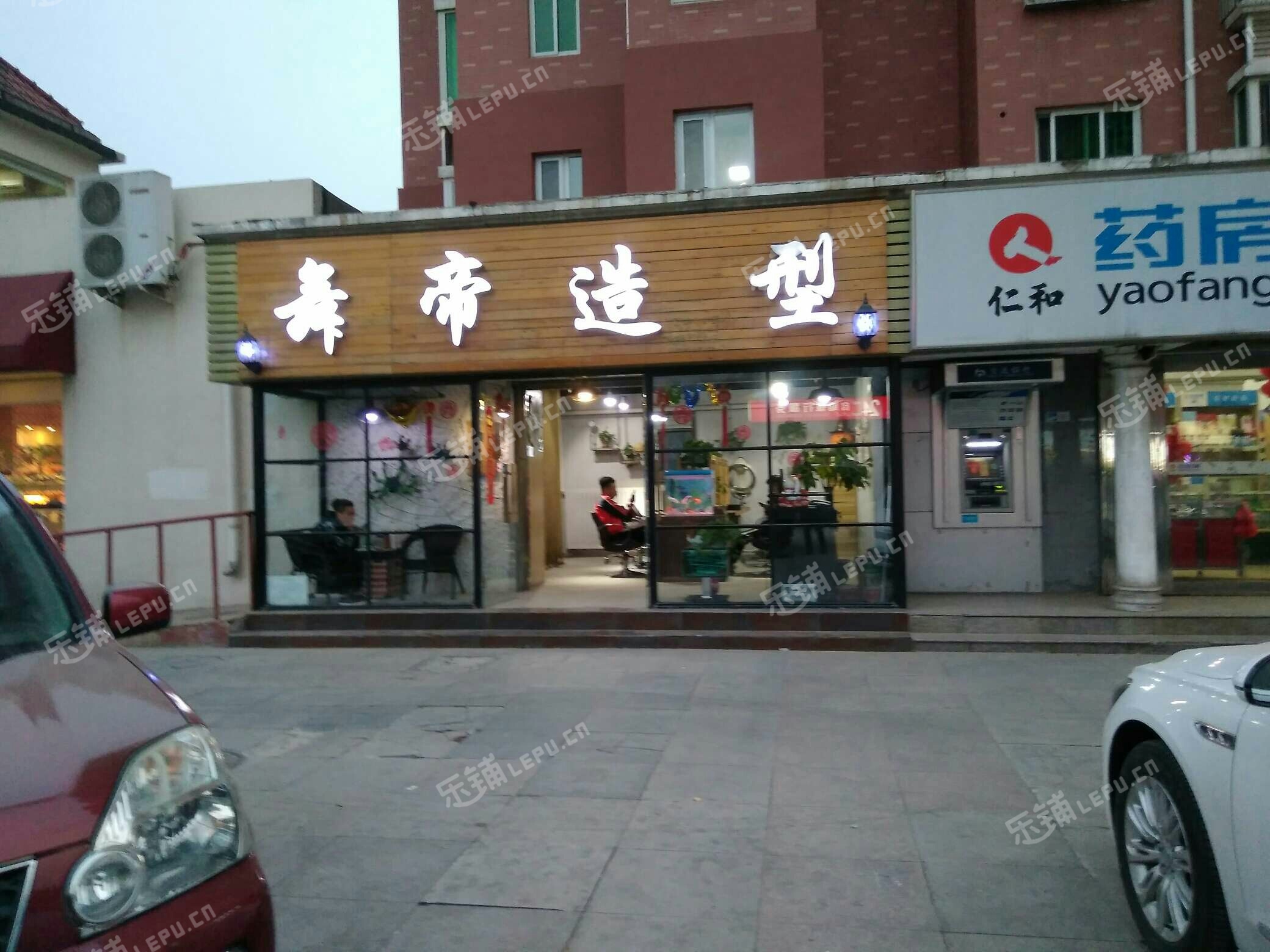 通州果园翠屏西路50㎡美发店转让,个人照可用