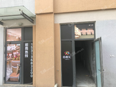 朝阳东坝单店中路57㎡商铺出租，可办照，可明火，可餐饮