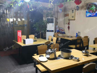 顺义杨镇木北路248㎡火锅店转让，个人照可用，可明火，可餐饮