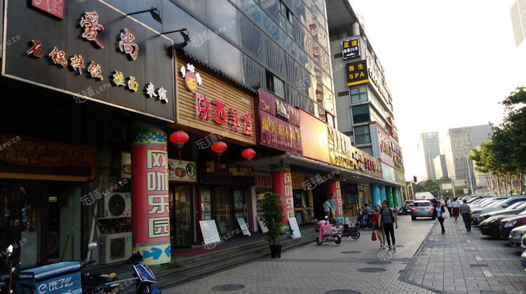 闵行古美古美路70㎡小吃快餐店出租,可办照,可餐饮