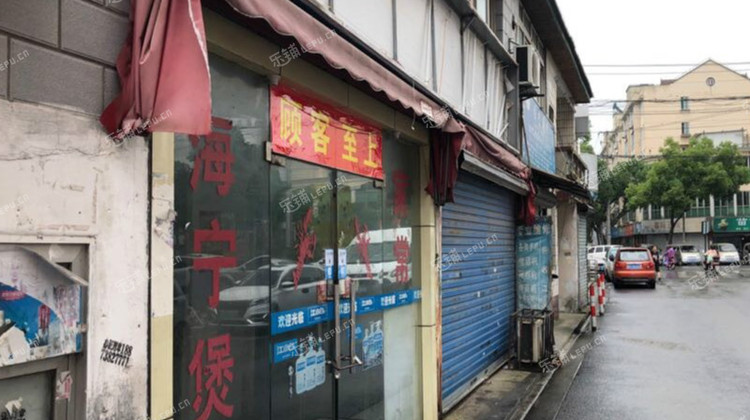 浦东大团镇永春北路90㎡小吃快餐店转让个人照可用可明火可餐饮