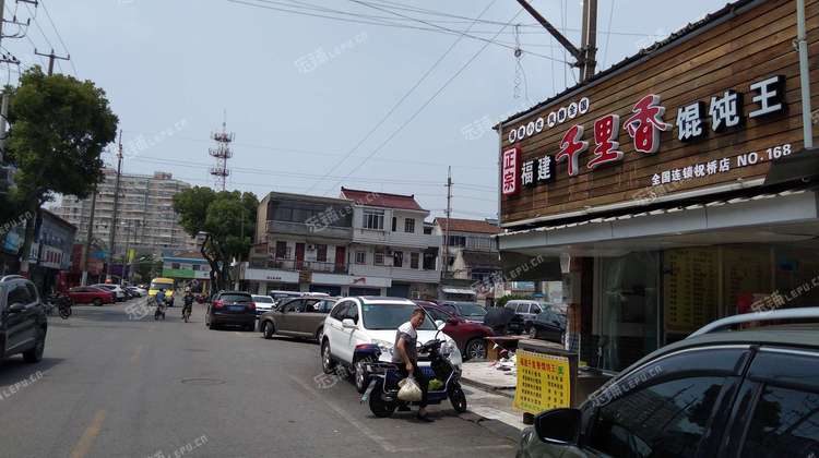 浦东祝桥南祝路50㎡小吃快餐店转让,个人照可用,可明火,可餐饮