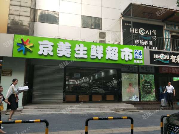 朝阳朝青国美餐饮街10㎡商铺出租，个人照可用，可明火，可餐饮